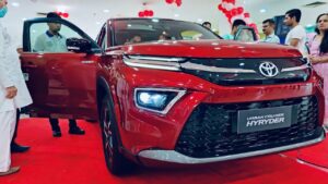 Toyota की धाकड़ Hyryder को बनाये अपना बेहद सस्ते में, 26kmpl के अच्छे माइलेज और चार्मिंग लुक से करेगी Creta का पत्ता साफ