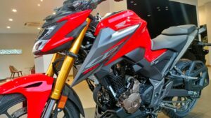 राइडरों के लिए Honda की नई राइडिंग स्पेशल बाइक, शक्तिशाली इंजन के साथ लुक में भी बवंडर