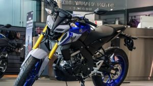 KTM को मटकाना भुला देंगा Yamaha MT-15 का कंटाप लुक, पॉवरफुल इंजन के साथ लल्लनटॉप फीचर्स, देखे कीमत