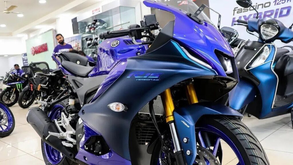 KTM की लंका लगा देंगी Yamaha की ये Sports बाइक, स्पोर्टी लुक और दमदार पॉवर के साथ देखे कीमत