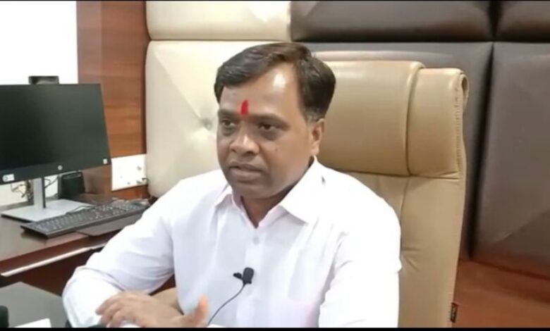 समय-सीमा के मामलों में लापरवाही पर लगेगा जुर्माना, काम नहीं तो अटकेगा वेतन