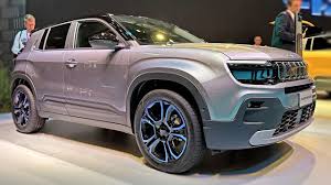 दिग्गज कंपनियों को सीधे टक्कर देने आयी Jeep Avenger लग्जरी कार, तगड़ी बैटरी पावर और रापचिक डिजाइन